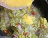 A picture of step 3 of Napa Cabbage with Meatballs and Eggs.