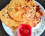 A picture of step 4 of Whole wheat flour chilla.