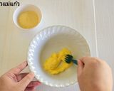 รูปขั้นตอนการทำที่ 2 ของ ขนมปังปิ้งหน้าชีส Cheese Toast (ชีสโทสต์)
