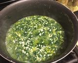 Foto del passaggio 5 della ricetta Risotto con spinaci
