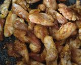 A picture of step 3 of Honey Glazed Pepper Chicken.