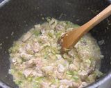 Foto del paso 3 de la receta: Risotto de pollo y champignons 🍗 🍄