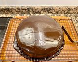 Foto del paso 9 de la receta: Pastel de zanahoria con cobertura de chocolate. (Carrot cake with chocolate topping)