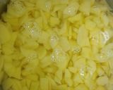 A picture of step 2 of Mashed potatoes in wheetabix.