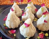A picture of step 5 of Instant Poha Modak.
