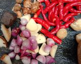 Foto langkah ke 4 dari resep Tumis kacang merah tahu tempe bumbu kencur.