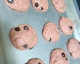 Foto del paso 4 de la receta: 🌺Galletas de fresa con avena y chispas de chocolate🌺