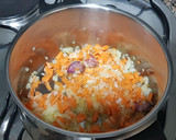 Foto del paso 3 de la receta: Lentejas con chorizo