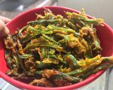 A picture of step 6 of Kurkuri Bhindi Fry/ Deep Fried Crunchy Okra slices.