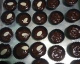Foto langkah ke 7 dari resep Mini Brownies Cookies No Mixer.