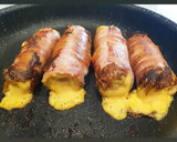 Sajtos roló bacon-be göngyölve recept fázis 3 fotója