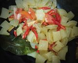 Foto langkah ke 3 dari resep Tumis Kikil Saus Tiram.