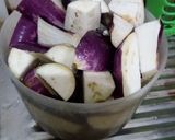 Foto langkah ke 1 dari resep Terong Balado.