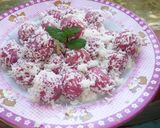 Foto langkah ke 4 dari resep Klepon Buah Naga.