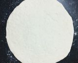 Hình bước làm 3 của món Margherita Pizza- Happy Halloween😍🤣