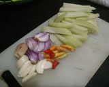 Foto langkah ke 2 dari resep Sayur cemplung Manissa.