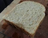 Foto langkah ke 1 dari resep Simple Garlic Bread.