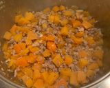Foto del passaggio 2 della ricetta Risotto zucca e salsiccia