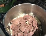 Foto del paso 4 de la receta: Lengua al escabeche