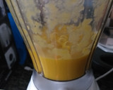 A picture of step 1 of Mango & Banana Smoothie #Theme Challenge.