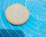 Foto langkah ke 5 dari resep Donat empuk tanpa kentang.