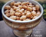 Foto langkah ke 8 dari resep Keripik Bawang (Cetak) Garfu Oldiest & Memorable.