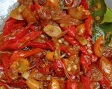 Foto langkah ke 4 dari resep Tumis cabe peda asin daun jeruk.