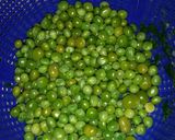 A picture of step 2 of Green peas with carrots# mums recipe.