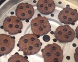 Foto langkah ke 5 dari resep Chocolate Cookies Teflon.