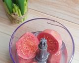 Foto langkah ke 2 dari resep Jus Jambu.