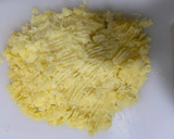 Foto del paso 2 de la receta: Causa limeña de pollo (Saona)