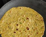 A picture of step 6 of Singhare & kuttu thepla.