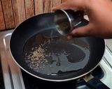 A picture of step 1 of Idli Fry In 5 Minutes 📌.