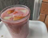 Foto del paso 6 de la receta: Licuado🧊🧃 de fresa y banano🥛🍓🍌