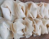 Foto langkah ke 4 dari resep Pangsit isi aci.