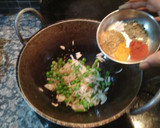 A picture of step 4 of Cabbage Mutter Paneer.