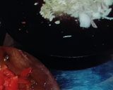 A picture of step 2 of Veg Tawa poulao.