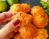 Une image de l'étape 3 de Muffins bananes coco citron vert.