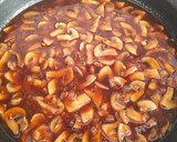 Foto del paso 6 de la receta: Solomillo con salsa de carne y champiñones y arroz