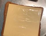 A picture of step 5 of Sweet and Spicy Caramelised Onion grilled cheese sandwich.