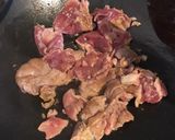 รูปขั้นตอนการทำที่ 3 ของ หมูผัดซอสโคชูจัง