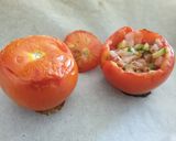 Foto del passaggio 4 della ricetta Pomodori ripieni di verdure al forno super light