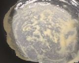 A picture of step 3 of Lumpia Basah Bandung.