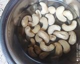 A picture of step 1 of Chicken Dum Biryani.