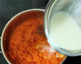A picture of step 3 of Gajar ka Halwa.