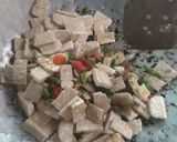 Foto langkah ke 4 dari resep Lodeh tempe lombok ijo kuah susu.