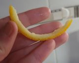 Foto del paso 3 de la receta: Cascaritas de naranjas caramelizadas (con o sin chocolate)