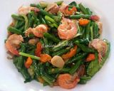 Foto langkah ke 5 dari resep Tumis Kacang Panjang Udang.