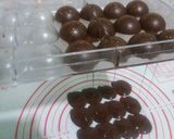 Foto del paso 6 de la receta: Decoraciones de chocolate