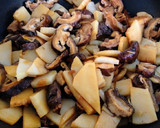 Foto del paso 5 de la receta: 155.🎋Bambú y setas chinas salteadas🍄